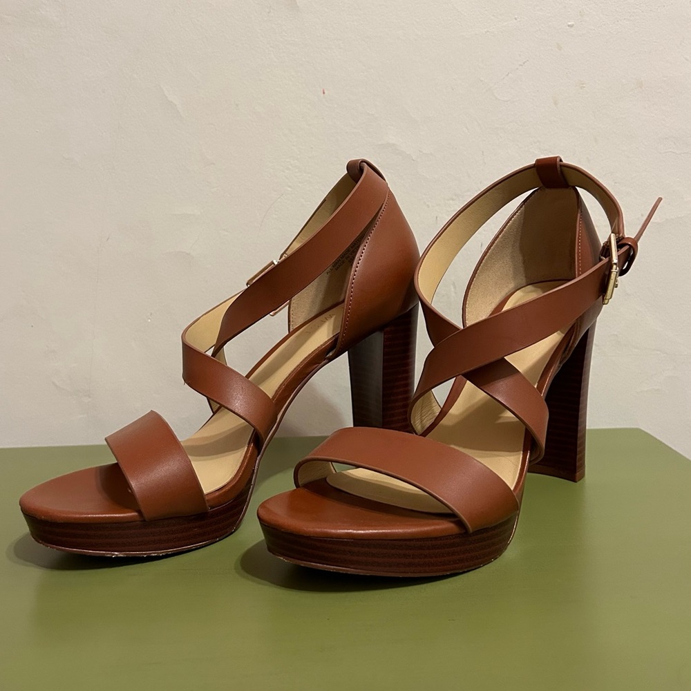 Nine West Brown High Heels Size 8